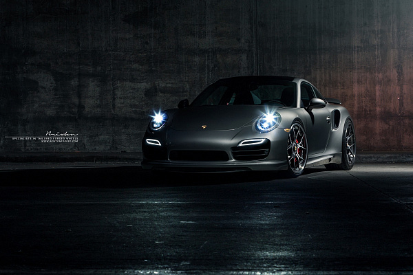 Фото дисков Brixton Forged CM5-R Черный сатин на Porsche 911 VII
