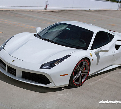 Фото дисков HRE S207 на Ferrari 488