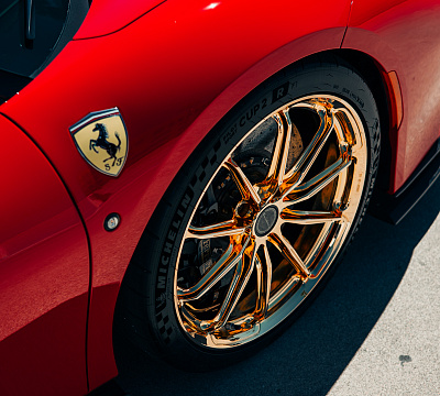 Фото дисков Brixton Forged R11-RS на Ferrari F8