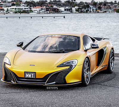Фото дисков Strasse Wheels SM5R Deep Concave FS на McLaren 650S