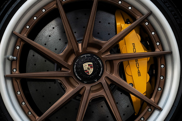 Фото дисков Anrky AN33 Сатиновая бронза на Porsche 911 VIII