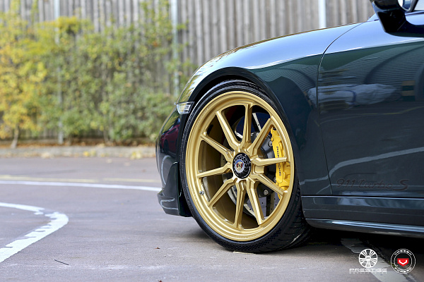 Фото дисков Vossen ML-X2 Глянцевое золото на Porsche 911 VII