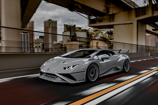 Фото дисков Brixton Forged PF14 R / RS Другой цвет на Lamborghini Huracan