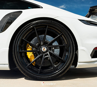 Фото дисков Anrky AN33 на Porsche 911 VIII