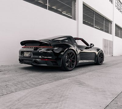 Фото дисков Brixton Forged CM5-RS на Porsche 911 VIII