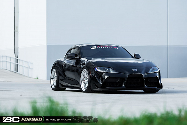 Фото дисков BC Forged LE81 // MLE81 Глянцевый лак на Toyota Supra A90