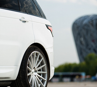 Фото дисков Vossen VFS-2 на Land Rover Range Rover Sport II