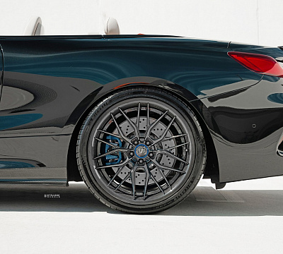 Фото дисков Strasse Wheels SV10M Track на BMW 8/M8