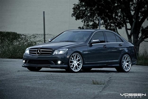 Фото дисков Vossen CV2 Серебро на Mercedes-Benz C-Class (W204)