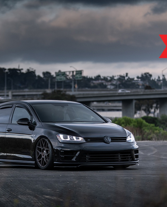 Фото дисков FF01 Сатиновая темная бронза на Volkswagen Golf VII