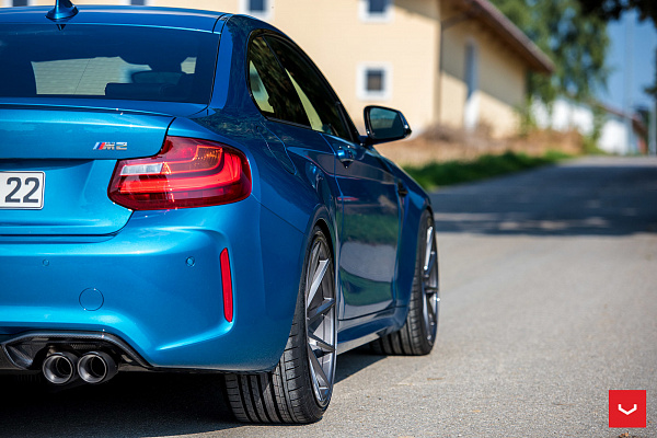 Фото дисков Vossen CVT Глянцевый графит на BMW 2/M2 (F22/F87)