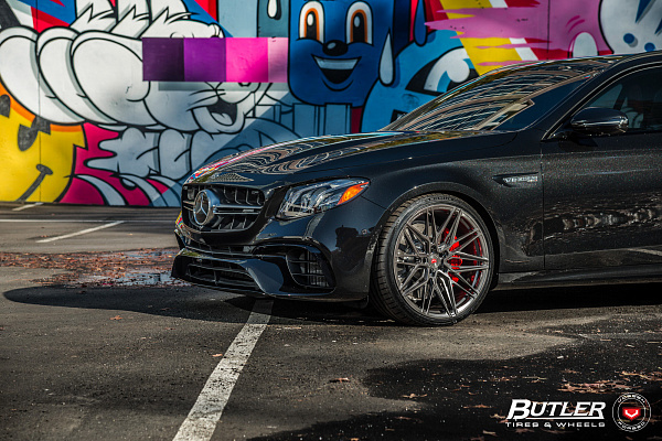Фото дисков Vossen EVO-5R Глянцевый графит на Mercedes-Benz E-Class (W213, S213, C238)
