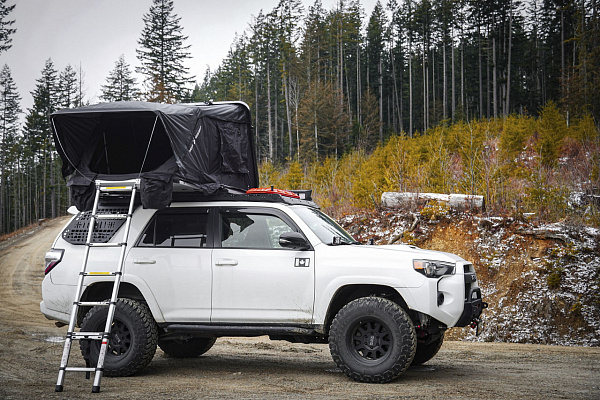 Фото дисков Black Rhino STADIUM Черный матовый на Toyota 4Runner V