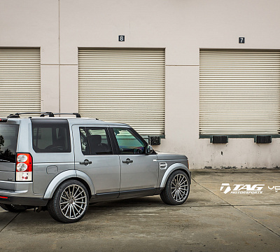 Фото дисков Vossen VFS-2 на Land Rover Discovery IV