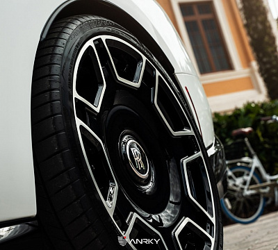 Фото дисков Anrky RF-177 на Rolls-Royce Spectre