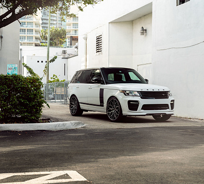 Фото дисков Vossen HF-2 на Range Rover IV