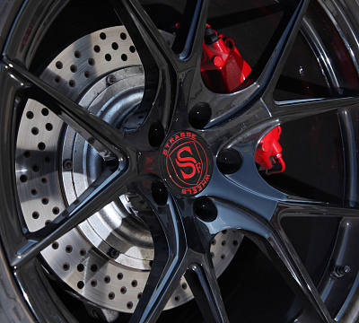 Фото дисков Strasse Wheels SM5R Deep Concave Monoblock на Maserati GranTurismo I