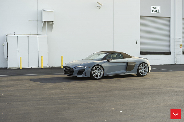 Фото дисков Vossen HF-5 Белый глянец на Audi R8 (4S)