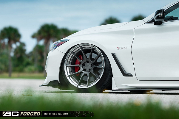 Фото дисков BC Forged HCA162 Глянцевый графит на Infiniti Q60 II