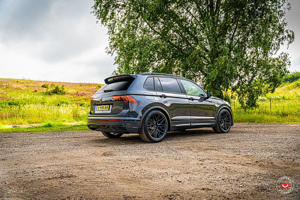 Фото дисков Vossen EVO-2 Черный сатин на Volkswagen Tiguan II