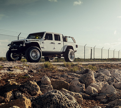 Фото дисков Vossen LCX-01 на Jeep Gladiator II (JT)