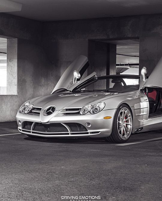 Фото дисков AN33 Глянцевый лак на Mercedes-Benz SLR McLaren