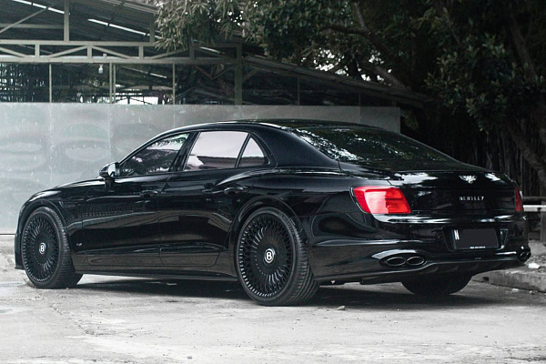 Фото дисков Brixton Forged LX09 Черный сатин на Bentley Flying Spur III
