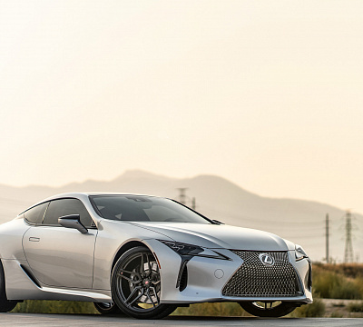 Фото дисков Vossen M-X1 на Lexus LC 500