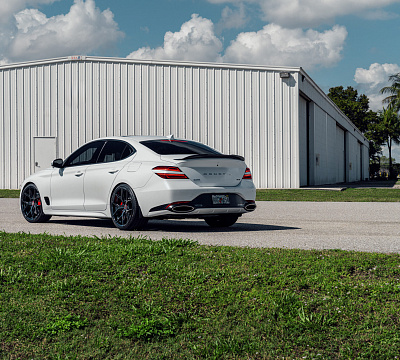 Фото дисков Vossen HF-5 на Genesis G70