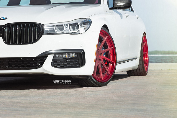 Фото дисков Strasse Wheels SV10T Deep Concave FS Другой цвет на BMW 7 (G11/G12)
