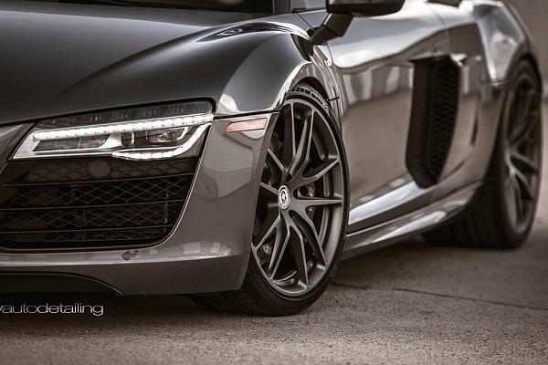 Фото дисков HRE P104 Сатиновый графит на Audi R8 (Typ 42)