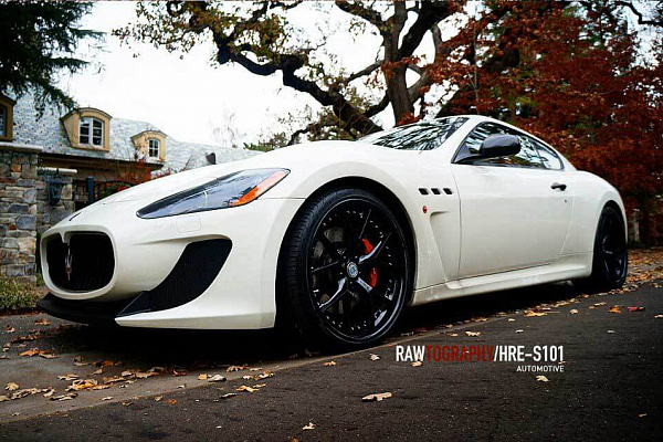 Фото дисков HRE S101 Черный глянец на Maserati GranTurismo I
