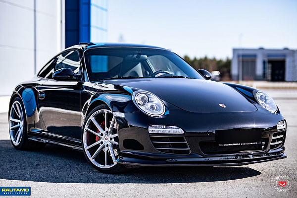 Фото дисков Vossen CG-203 Глянцевый лак на Porsche 911 VI