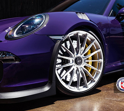 Фото дисков HRE P103 на Porsche 911 VII