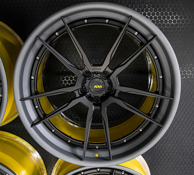 ADV.1 ADV5.2 Track Spec CS