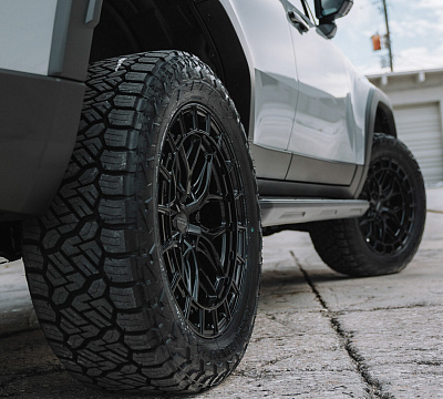 Фото дисков Vossen HFX-1 (6-Lug) на Lexus GX III