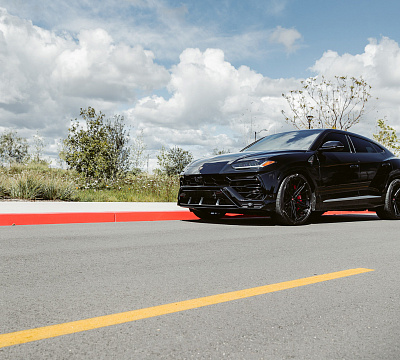 Фото дисков Vossen M-X6 на Lamborghini Urus