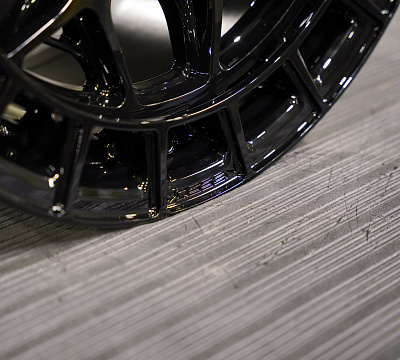 Vossen HFX-1 (6-Lug)