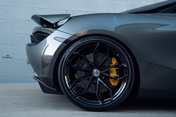 Фото дисков HRE P201 Черный глянец на McLaren 720S