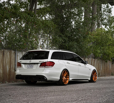 Фото дисков HRE P104 на Mercedes-Benz E-Class (W212, S212, C207)
