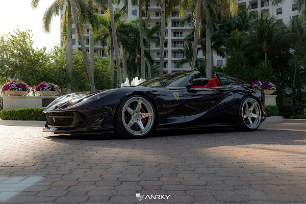 Фото дисков Anrky RS5.3 Полированный лак на Ferrari 812