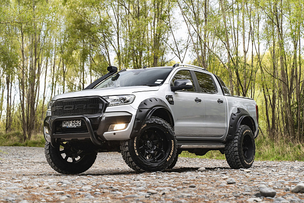 Фото дисков Black Rhino GLAMIS Черный сатин на Ford Ranger T6