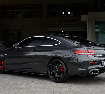 Фото дисков Vossen HF-5 на Mercedes-Benz C-Class (W205)