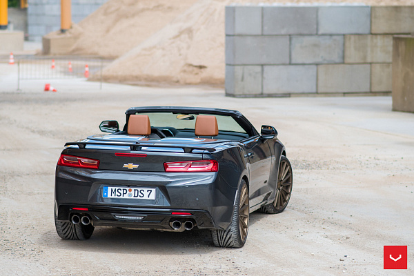 Фото дисков Vossen VFS-2 Сатиновая бронза на Chevrolet Camaro V