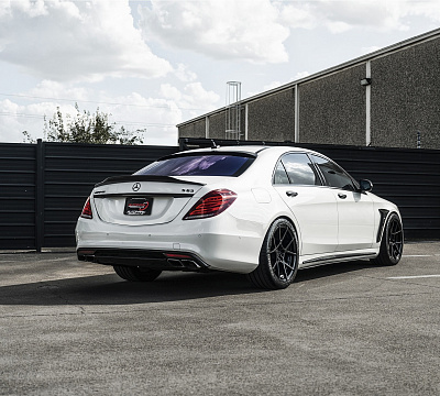 Фото дисков Rotiform KPS на Mercedes-Benz S-Class (W222, C217)