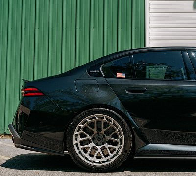 Фото дисков Brixton Forged TR08 AERO1 на BMW 5/M5 (G60/G90)