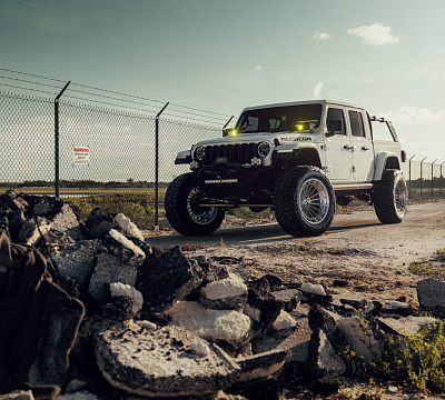Фото дисков Vossen LCX-01 на Jeep Gladiator II (JT)