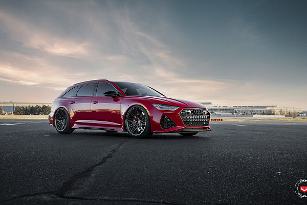 Фото дисков Vossen EVO-5R Черный глянец на Audi A/RS 6 (C8)