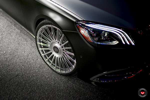 Фото дисков Vossen S17-13 Глянцевый лак на Mercedes-Benz S-Class (W222, C217)