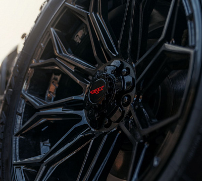 Фото дисков 4PLAY 4P83 на Ram 1500 V